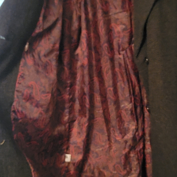 Vintage Signature coats by Miss Harwood dark gray 100% wool button-down coat. - Picture 3 of 4